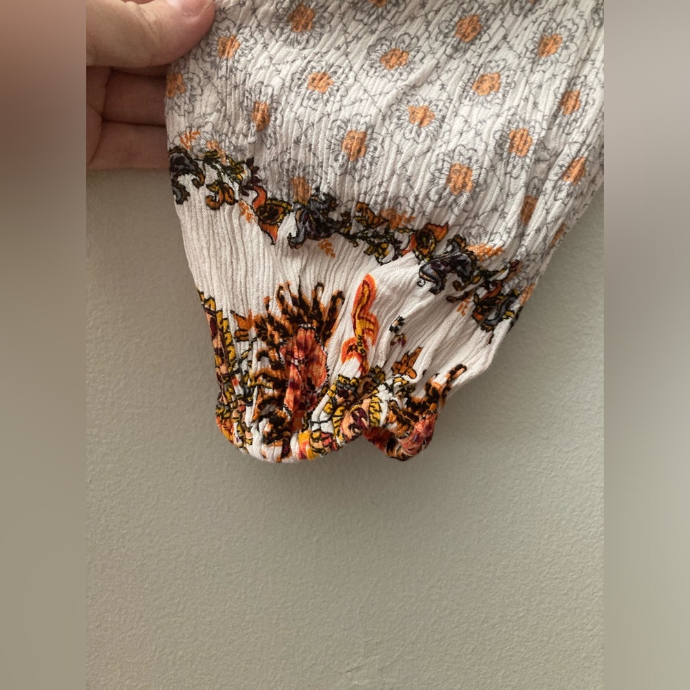 Altar’d State blouse - Picture 3 of 8